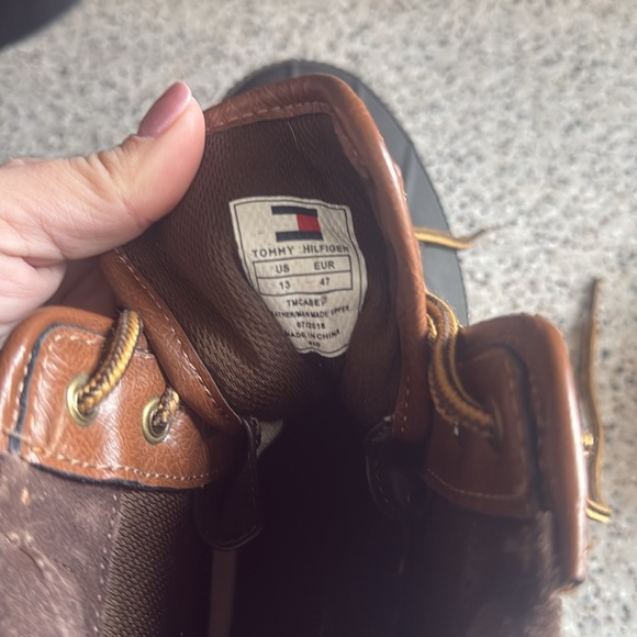 Tommy Hilfiger mens boots - Picture 5 of 5